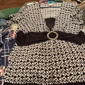 Beautiful plus size short sleeve dress top